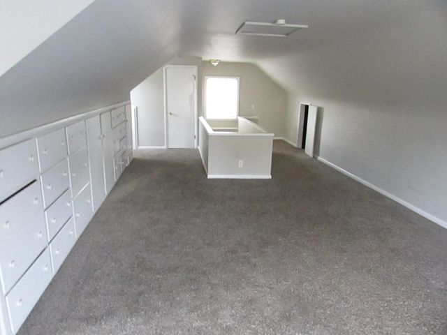 434 Chalmers Street, Flint, MI 48503