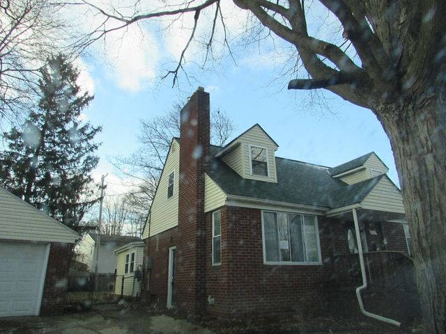 434 Chalmers Street, Flint, MI 48503