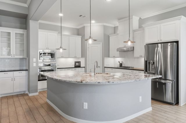 111 Riverbend Way, Montgomery, TX 77316