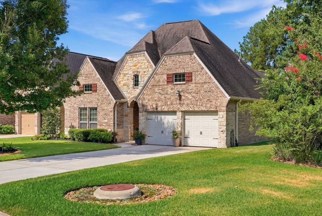 111 Riverbend Way, Montgomery, TX 77316