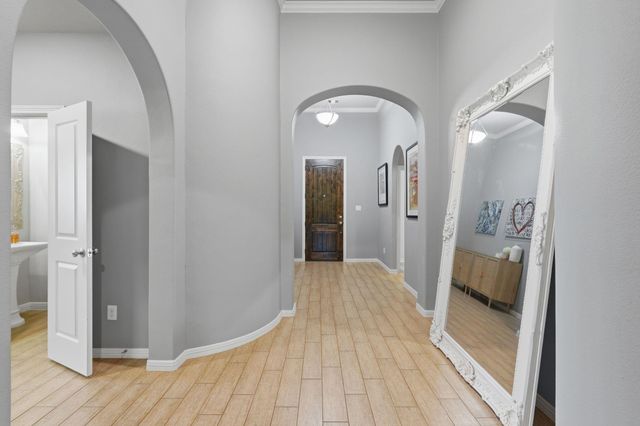 111 Riverbend Way, Montgomery, TX 77316