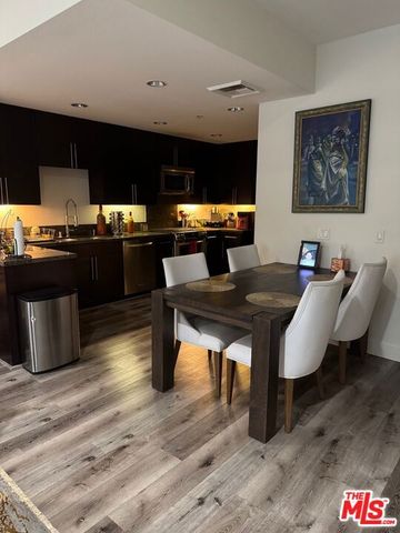 300 E 4th Street 208, Long Beach, CA 90802