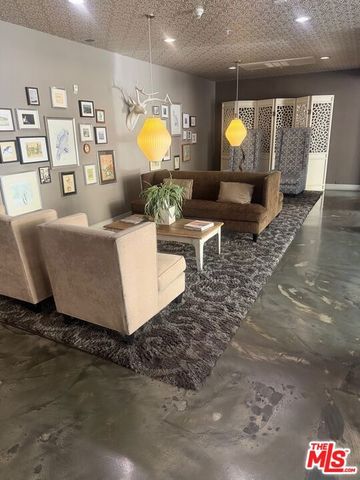 300 E 4th Street 208, Long Beach, CA 90802