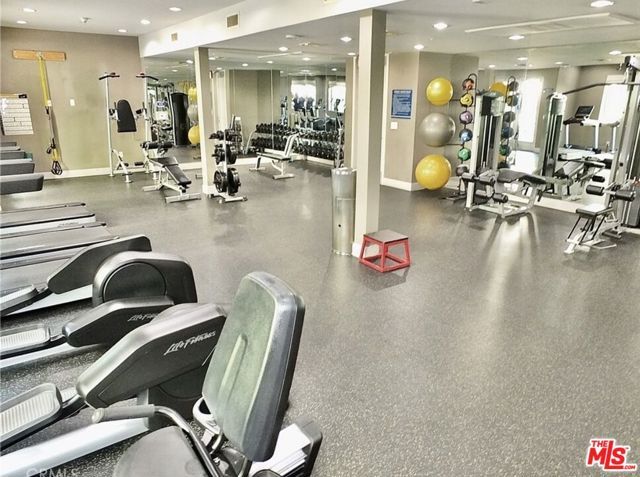 300 E 4th Street 208, Long Beach, CA 90802