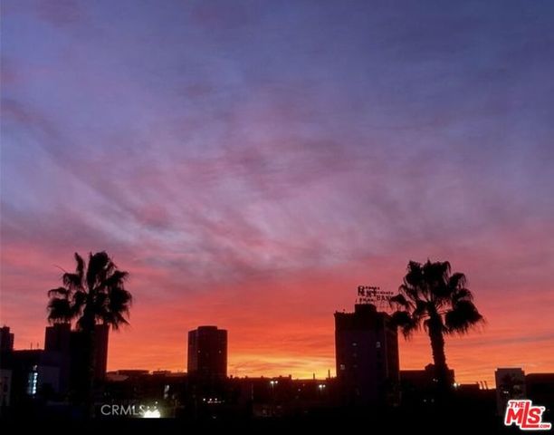300 E 4th Street 208, Long Beach, CA 90802