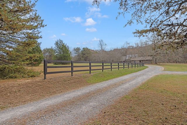 89 Halifax Farm Lane, Rising Fawn, GA 30738