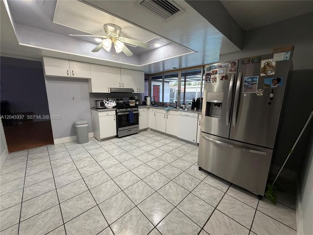 7140 Grandview Boulevard, Miramar, FL 33023