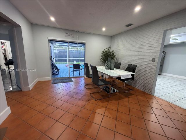 7140 Grandview Boulevard, Miramar, FL 33023