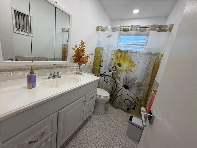7140 Grandview Boulevard, Miramar, FL 33023