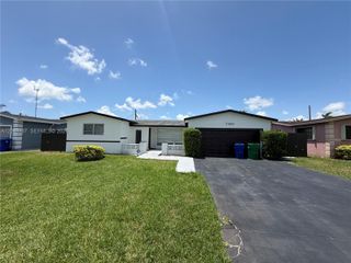 7140 Grandview Boulevard, Miramar, FL 33023