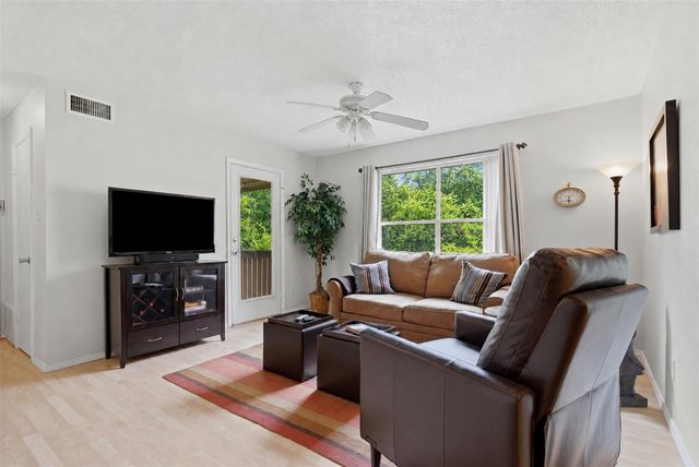 8210 Bent Tree RD 235, Austin, TX 78759