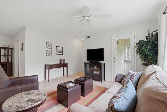 8210 Bent Tree RD 235, Austin, TX 78759