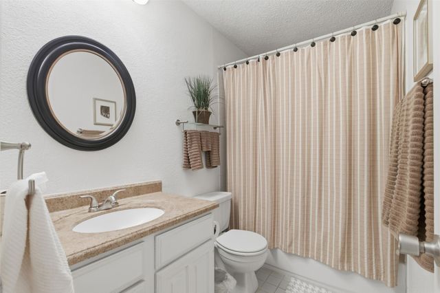 8210 Bent Tree RD 235, Austin, TX 78759