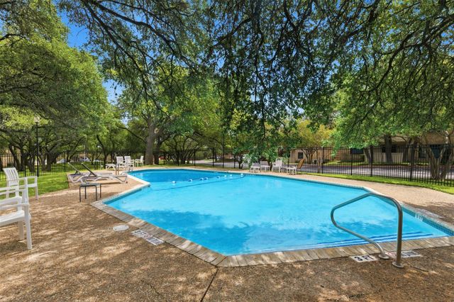 8210 Bent Tree RD 235, Austin, TX 78759