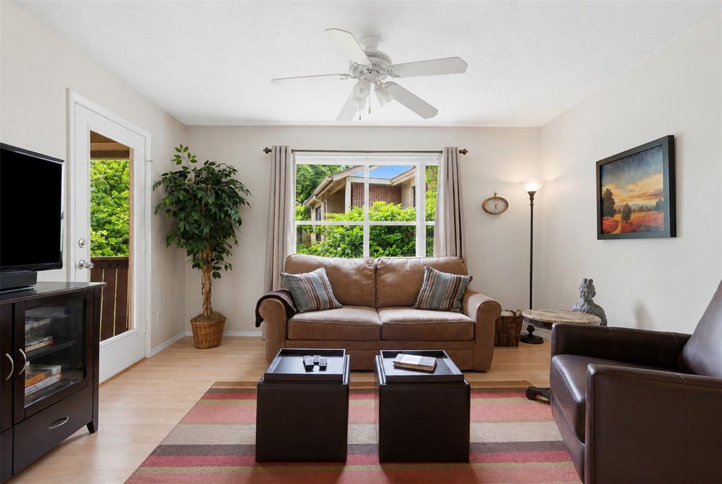 8210 Bent Tree RD 235, Austin, TX 78759