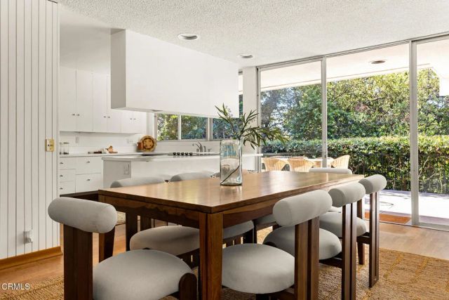 5511 Vista Canada Place, La Canada Flintridge, CA 91011