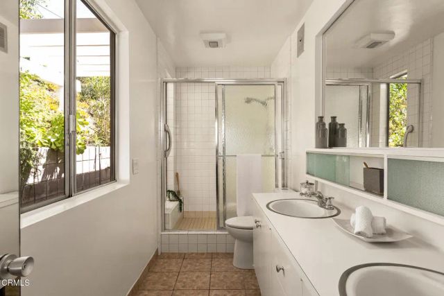 5511 Vista Canada Place, La Canada Flintridge, CA 91011