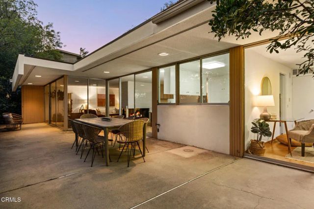 5511 Vista Canada Place, La Canada Flintridge, CA 91011