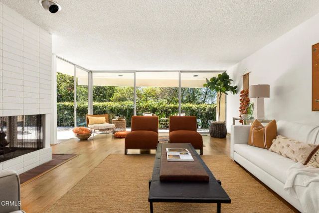 5511 Vista Canada Place, La Canada Flintridge, CA 91011