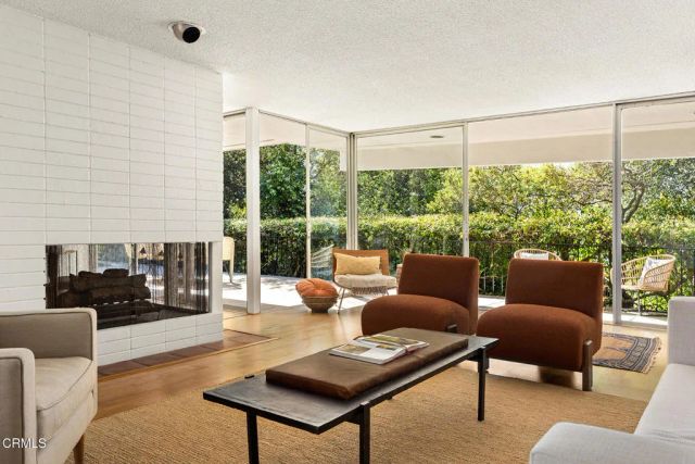 5511 Vista Canada Place, La Canada Flintridge, CA 91011