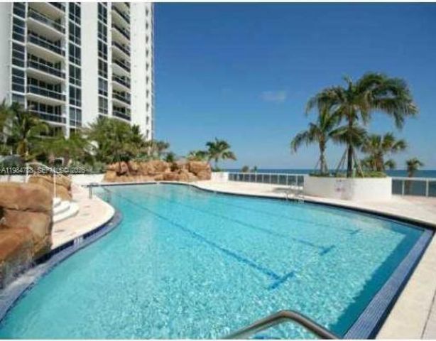 18201 Collins Ave 3505, Sunny Isles Beach, FL 33160