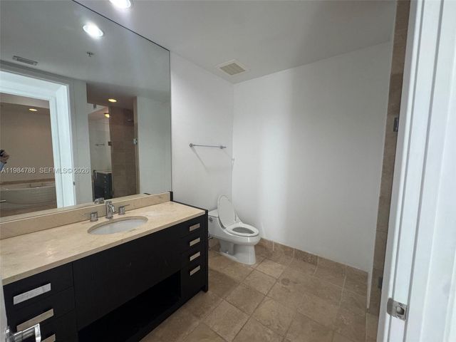 18201 Collins Ave 3505, Sunny Isles Beach, FL 33160