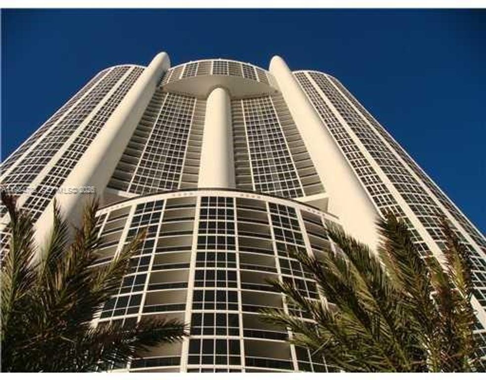 18201 Collins Ave 3505, Sunny Isles Beach, FL 33160