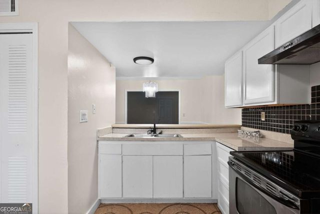 6071 Regent Manor, Lithonia, GA 30058