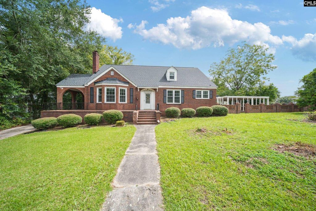1740 Carolina Avenue, Orangeburg, SC 29115