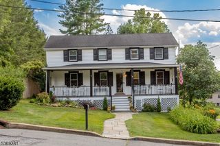 2 Broad St, Stockton Boro, NJ 08559