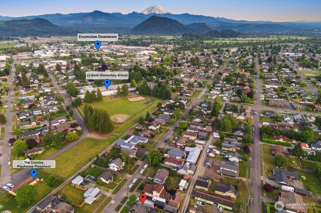 1904 LaFromboise Street, Enumclaw, WA 98022
