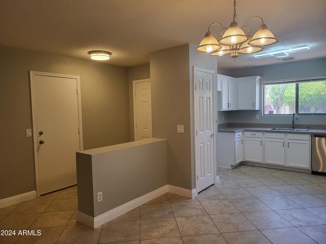 3931 S NEBRASKA Street, Chandler, AZ 85248