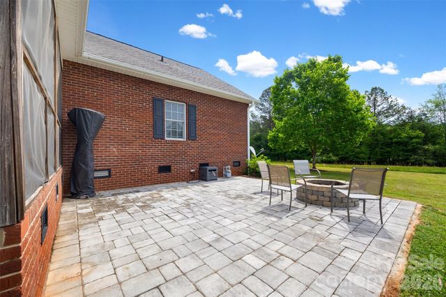 738 Costner School Road, Bessemer City, NC 28016