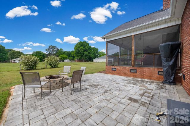 738 Costner School Road, Bessemer City, NC 28016