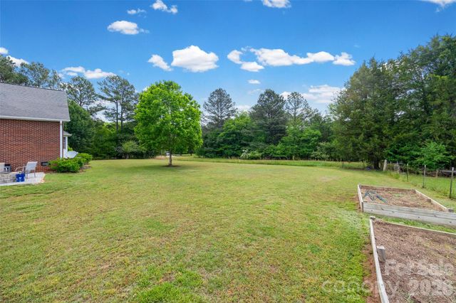 738 Costner School Road, Bessemer City, NC 28016