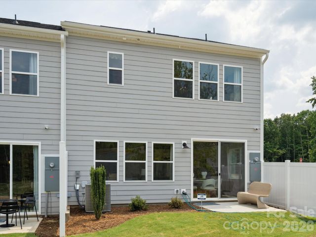 711 Bowery Place, Cramerton, NC 28032