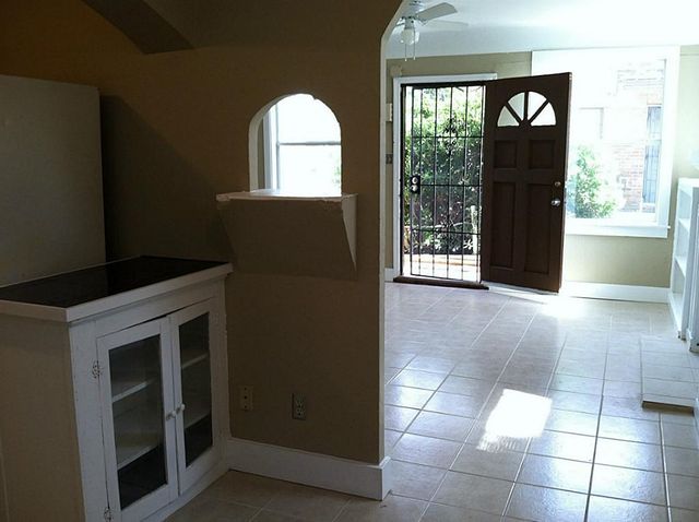 5344 Leeland Street, Houston, TX 77023