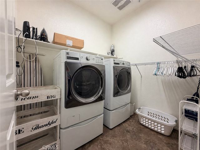 25480 Water Wheel Court, Menifee, CA 92584
