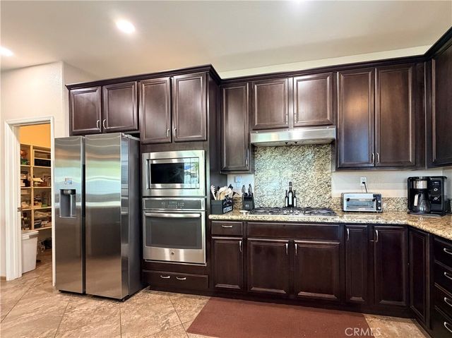 25480 Water Wheel Court, Menifee, CA 92584
