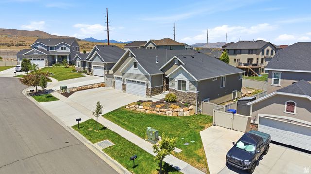 532 W KIT FOX DR, Saratoga Springs, UT 84045