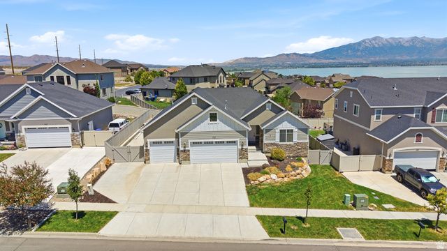 532 W KIT FOX DR, Saratoga Springs, UT 84045