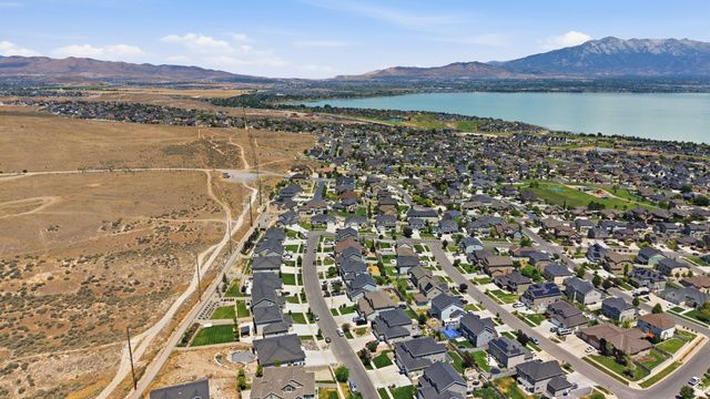 532 W KIT FOX DR, Saratoga Springs, UT 84045