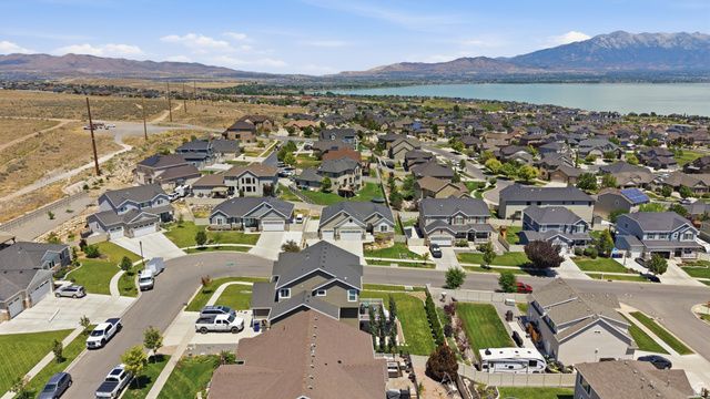 532 W KIT FOX DR, Saratoga Springs, UT 84045