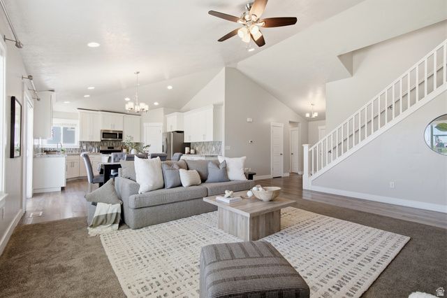 532 W KIT FOX DR, Saratoga Springs, UT 84045