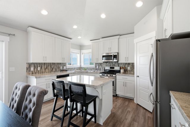 532 W KIT FOX DR, Saratoga Springs, UT 84045