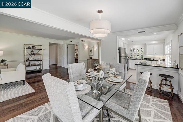 3142 Rossmoor Pkwy 2, Walnut Creek, CA 94595