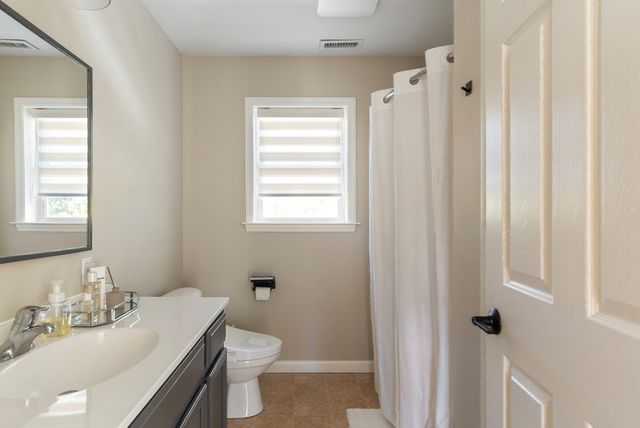 12 Silvermine Road, Woburn, MA 01801