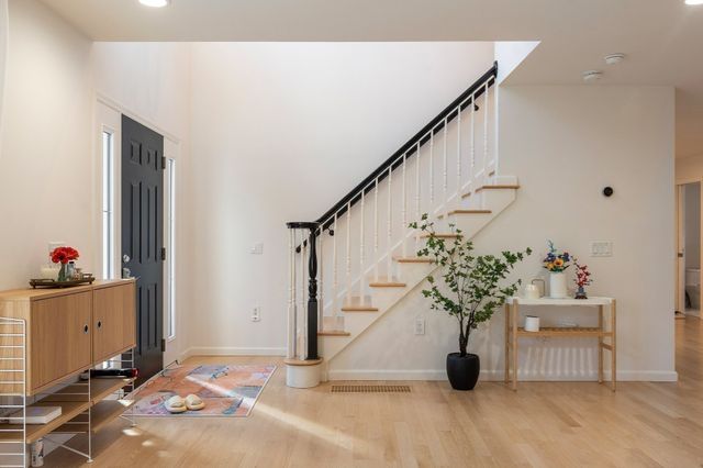 12 Silvermine Road, Woburn, MA 01801