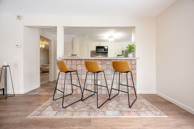 15 Alroy Rd, Weymouth, MA 02190