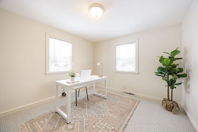 15 Alroy Rd, Weymouth, MA 02190